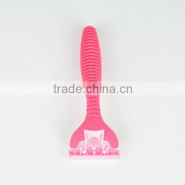 with lubricating strip changeable 3 blade shaving razor