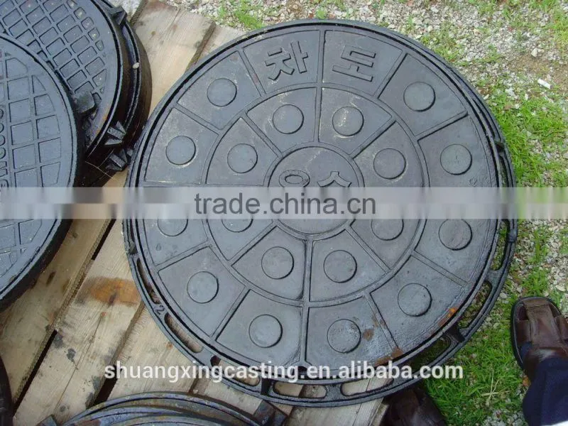 heavy duty casting iron ductile foundry manhole covers OEM China manufacture top selling manhole covers