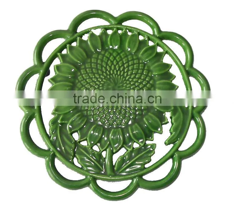 sunflower cast iron cooking trivet