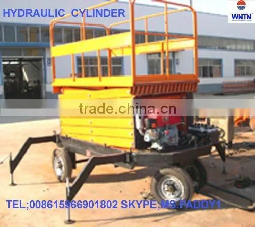 Two-way role lift truck hydraulic cylinder