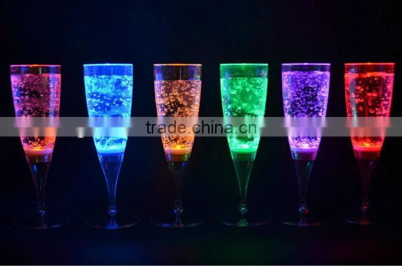 China Manufactuer clear champagne glass