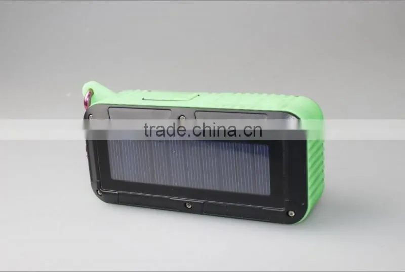 Factory Direct Outdoor Hook Style Waterproof Solar Recharheable Wireless Bluetooth Speaker