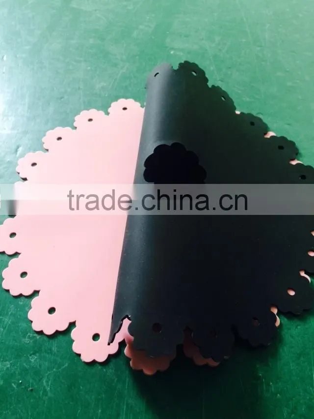 Waterproof high temperature circular lace silicone insulation pad / mat