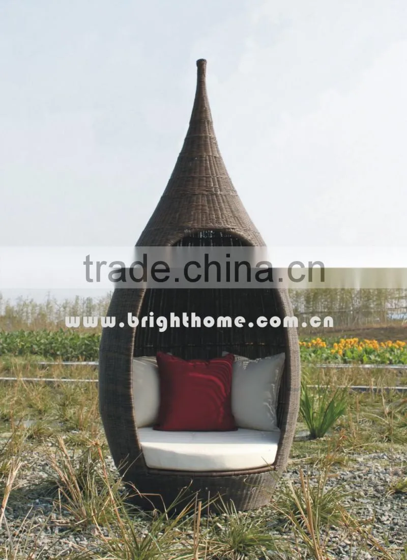Rattan Pool Chaise Lounge with Canopy