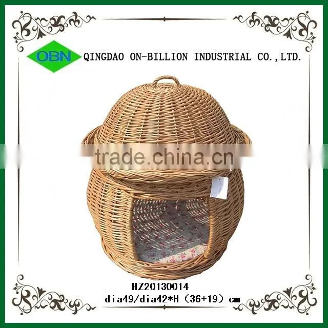 Woven wicker rattan pet house with mat