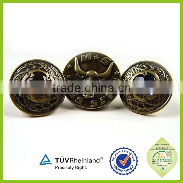fancy polyester plastic resin toggle button
