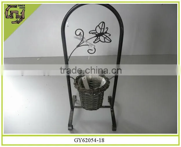 new home decoration rattan willow baskets with iron shelf