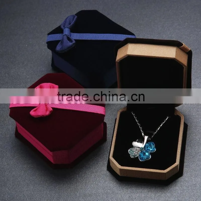 Fashionable jewelry box, gift jewelry box, cardboard jewelry box