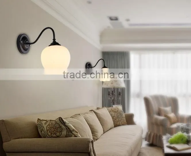 High Quality Cheap Price Glass Round Shape Wall Light Indoor Decor Wall Lamp Iron Base Wall Lamp