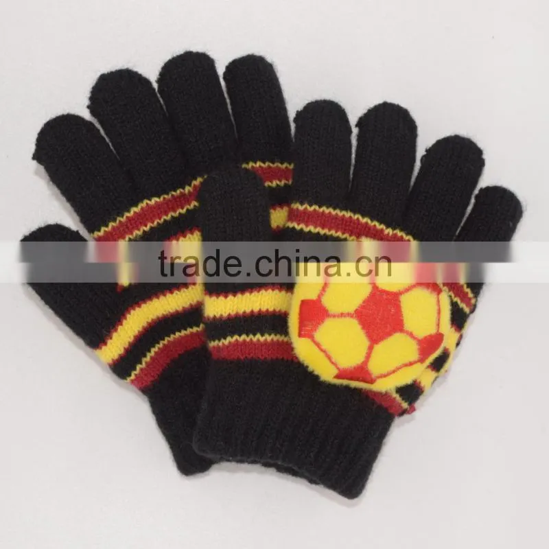 kid's extra warm knit gloves with football (in stock)