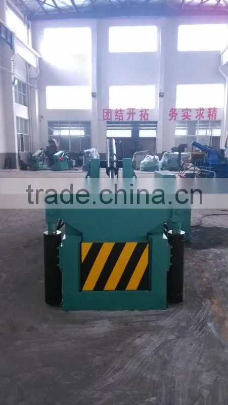 Factory Direct Sale Forward Out Manual Hydraulic Scrap Metal Baler Machine