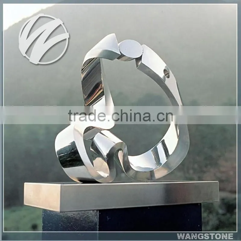 Fashion Design Decorative Heart Shape Metal Garden Sculpture
