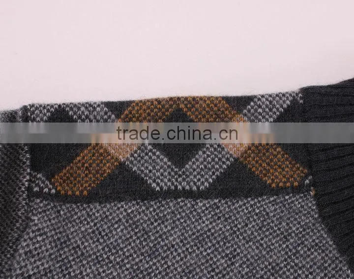 fully jacquard sweater knitting machine for men pullover sweater ,machine knitting wool yarn for winter sweater with zipper