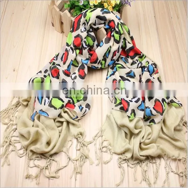 fashion lady printed scarf with tassel