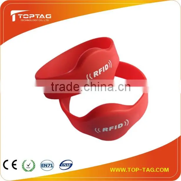 2014 new ntag203 silicon Dual frequency RFID wristband black color simple style