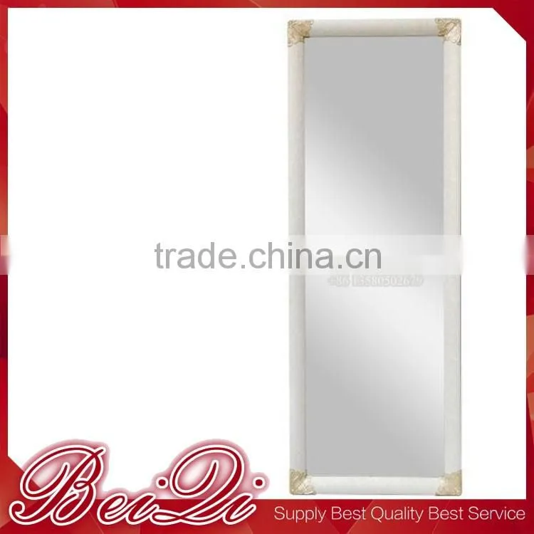 Fashion Design Polish Lighting Frame Portable Mirror Wholesales