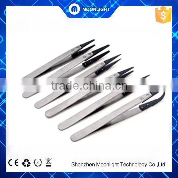 Static Dissipative Soft Tip Tweezer for Phone Accessories