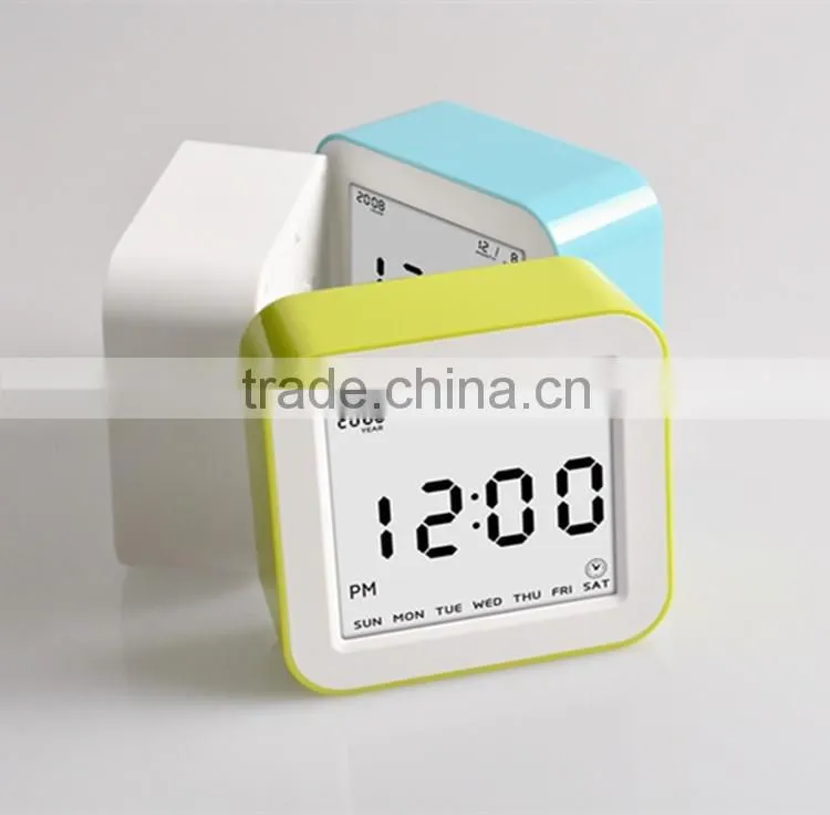 New Design Promotion Item Smart Voice Telling Multi-functional USB Digital LCD Display Alarm Clock