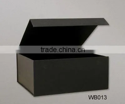 Magnetic gift box