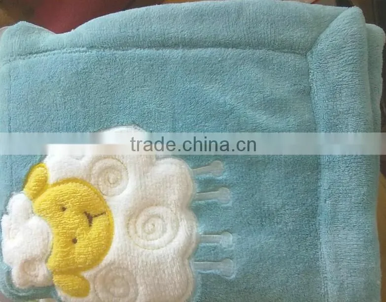 Manufactory wholesale home designs home textile 100% polyester coral fleece fabric blanket cheap 2 in 1 pillow blanket