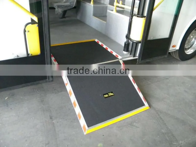 Fold Manual Wheelchair Ramp