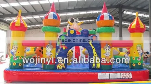 Attractive Inflatable jumping castle with slide