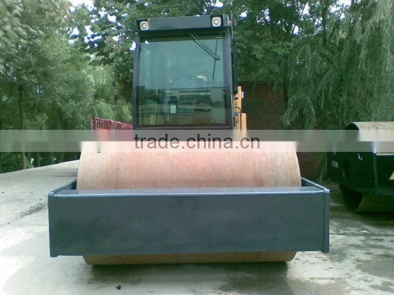 Low price dual-amplitude vibratory road roller,18 ton good quality road roller