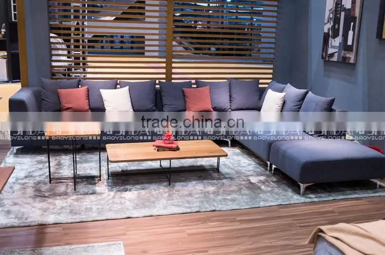 Contemporary Grey Fabric Sectional Sofa w Chaise and Pillows Modern Design Couch G1126