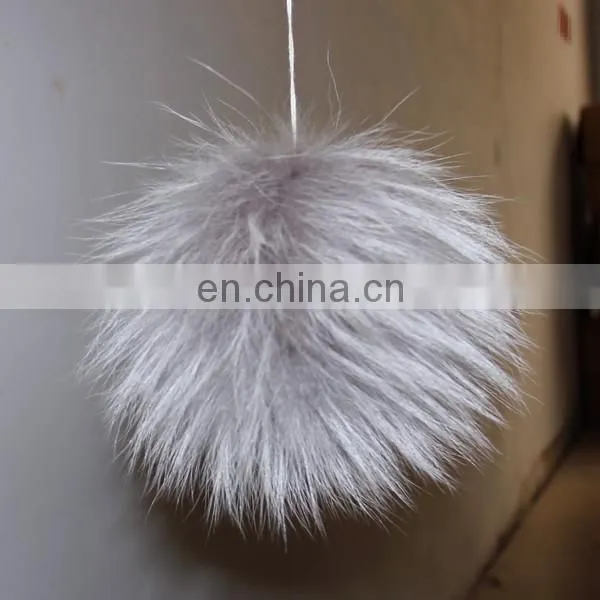 China supplier Genuine Raccoon Fur Pom Poms