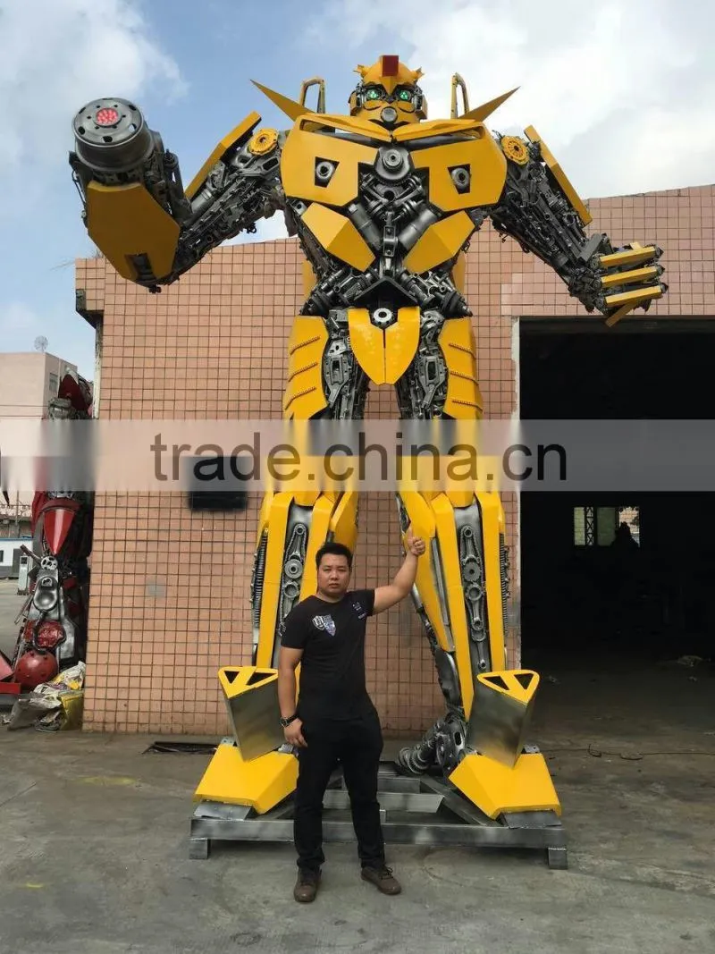Large Modern Famous Arts Iron Sculpture for Outdoor decoration 6 meters high Bumblebee