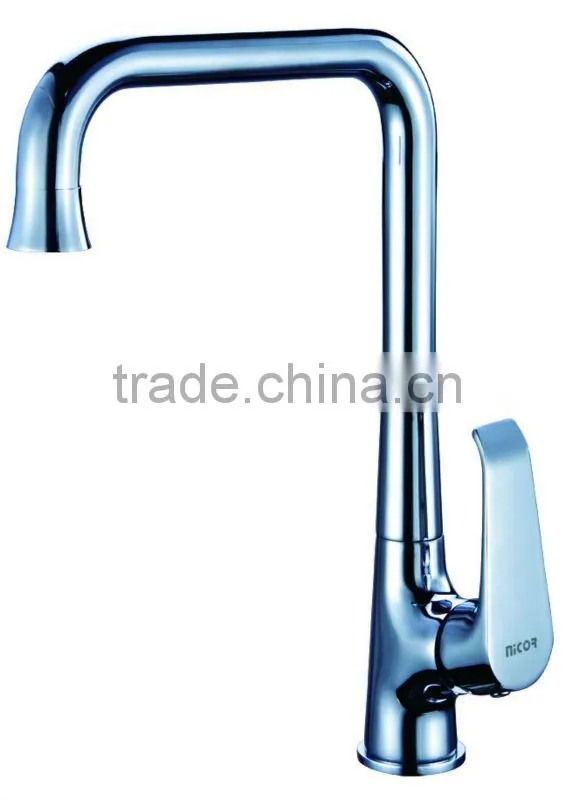 6804 Fashion High Quality Series Brass Cold and Hot Water Polished Chrome Bathroom Faucet with Single Lever