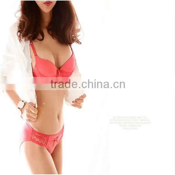 2014Wholesale latest new style bra and panty black women sexy lingerie