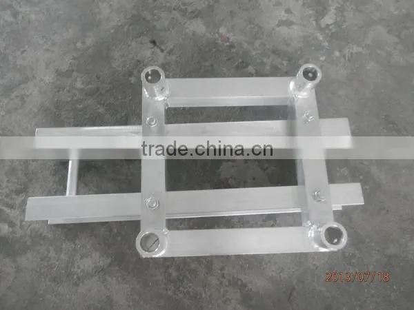 4 pillar 40 by 30ft stage aluminum deco truss