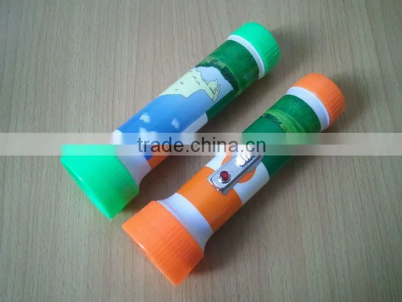 2 D size battery plastic flashligt led bulb