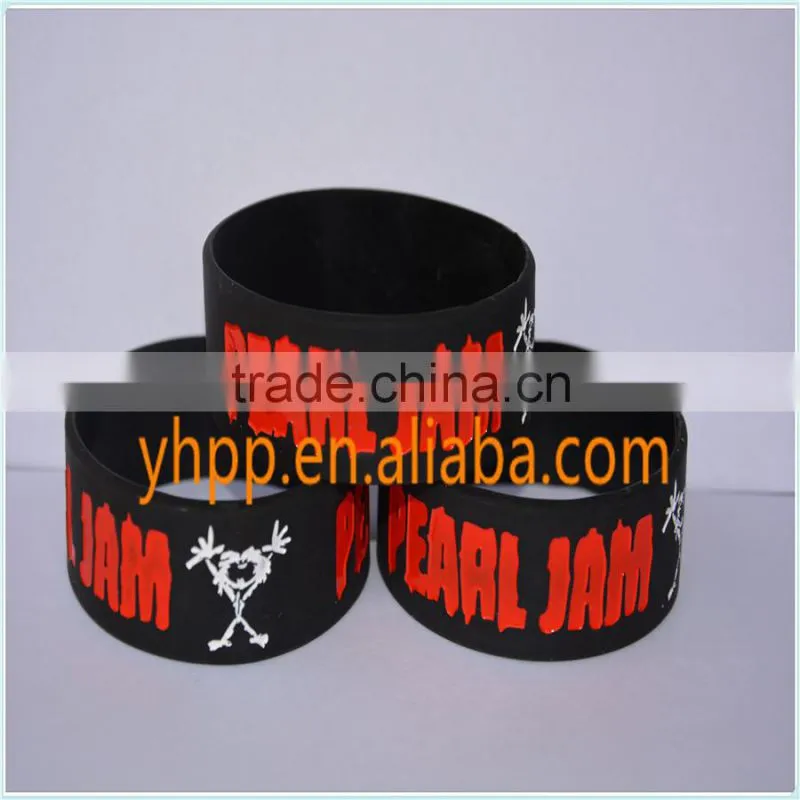 Custom Pearl Jam Silicone Debossed Wristband Bracelet For Music Fans