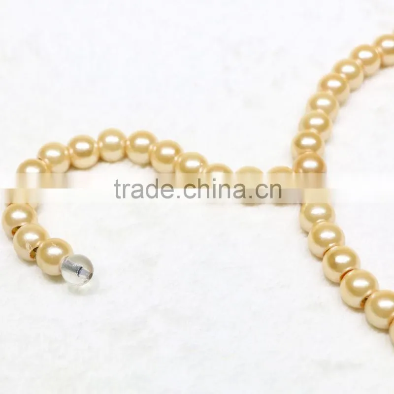 Durable cute fashion round pearl hanger