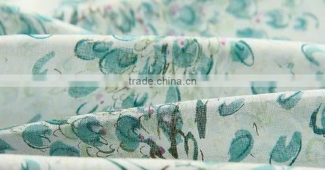 100%Cotton Flower Printed Fabric Weight 56G/M2