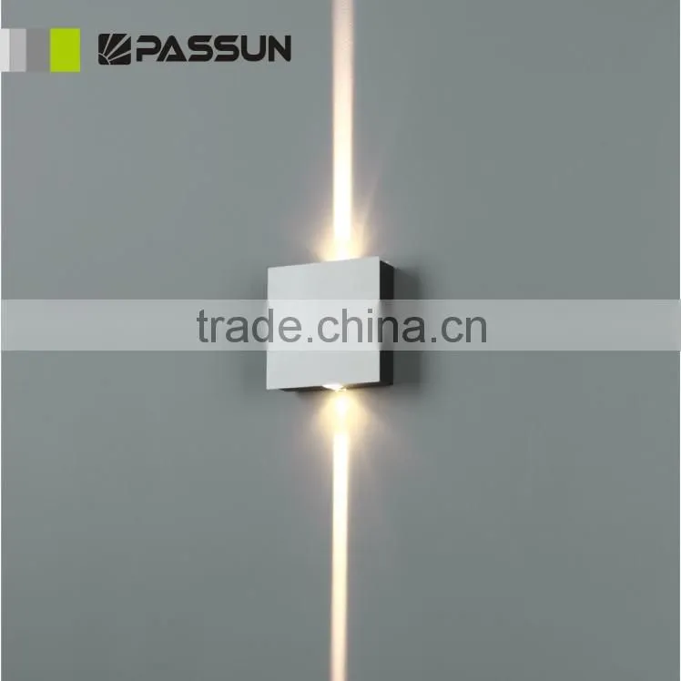 Decorative indoor led wall light