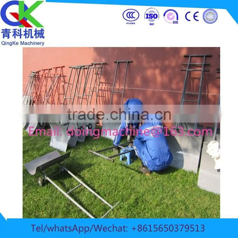 manual work Metal snow shovel