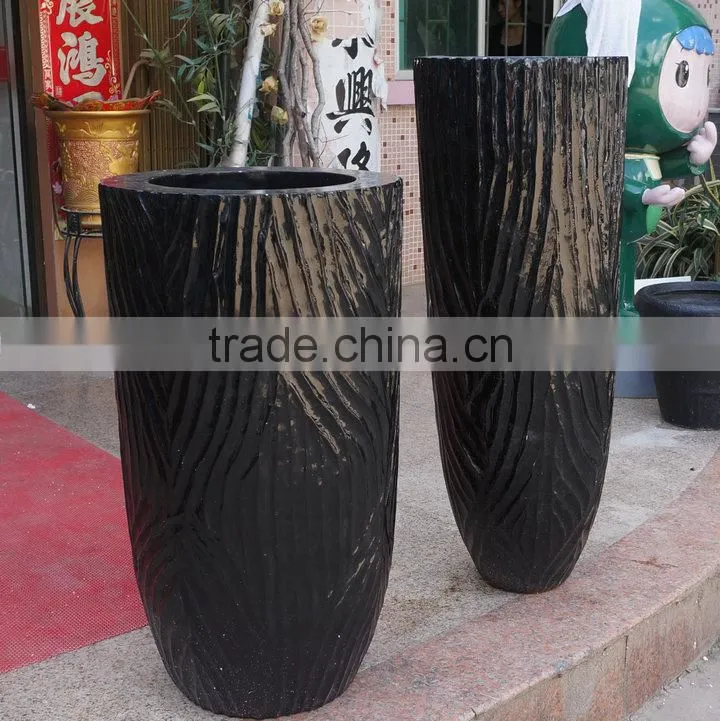 Large round planter pot