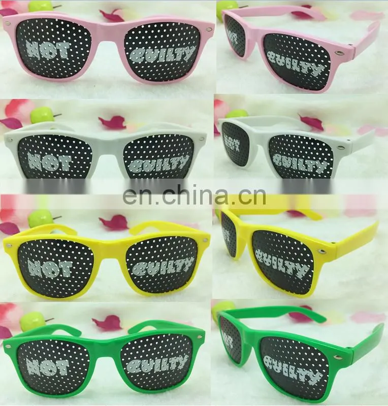 Promotional cheap sunglasses with customized Logo printed on pinhole lens