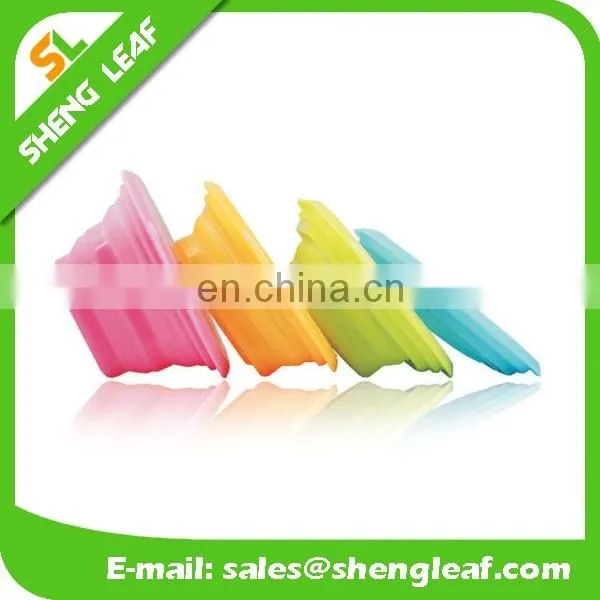 2016 hot selling foldable Silicone food bowls