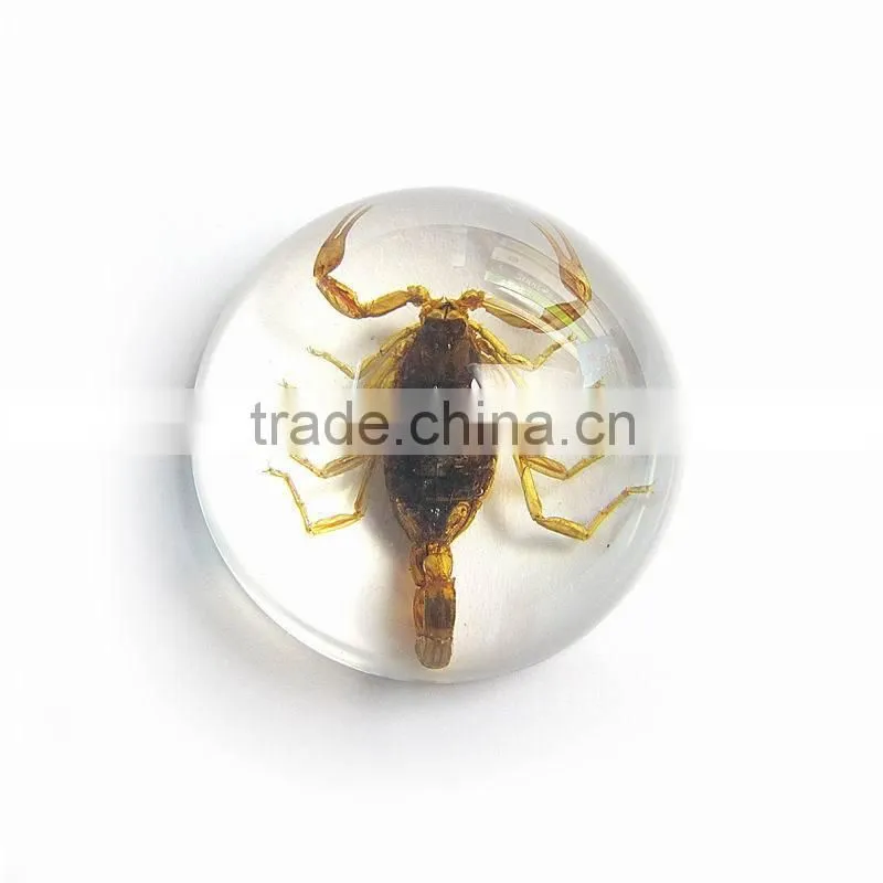 Promotional gifts glow in dark semicircle crystal ornament