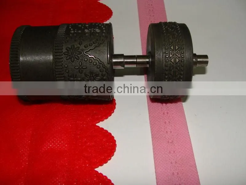 fabric pattern cutting machine