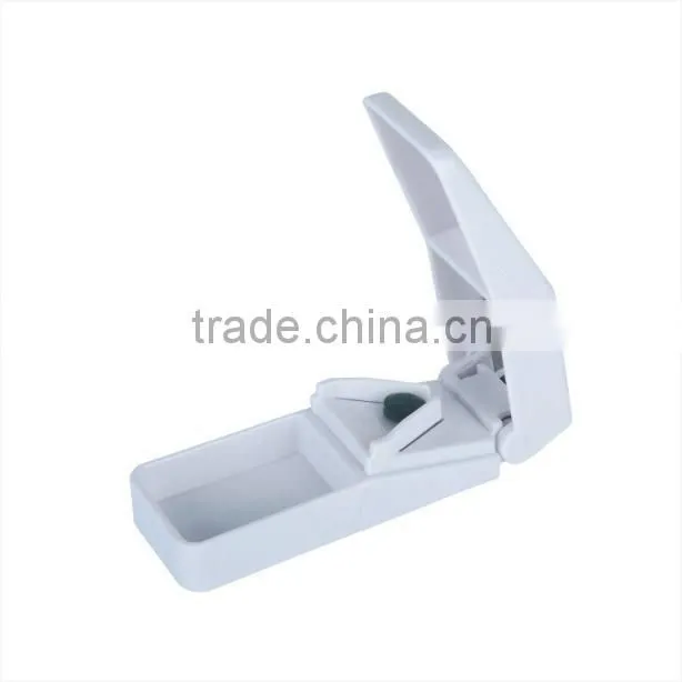 Plastic pill crusher