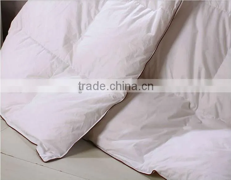 Royal Hotel's Striped White 300-Thread-Count 4pcs king sateen luxury quilts