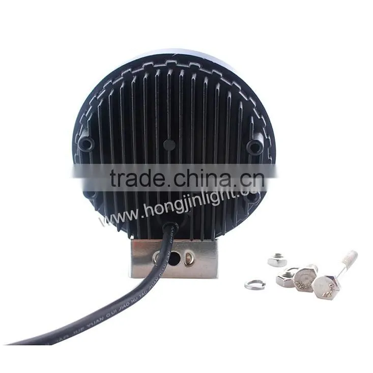 Hot sale 18W 12v led light machine Truck Waterproof IP67cheap off road lights Spot Work Light