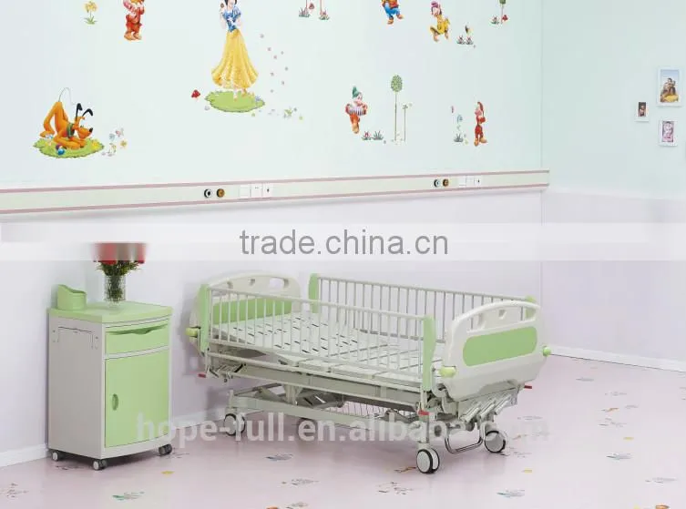 Luxury children beds with bassinet
