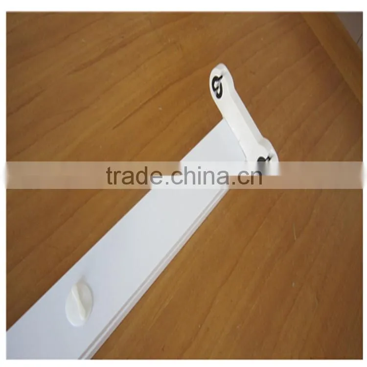 T8 batten fitting