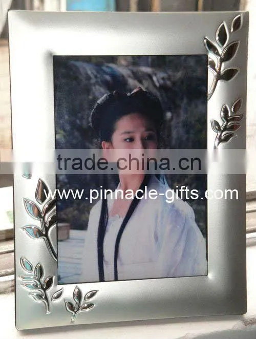 rubber pvc beauty girls picture frame soft pvc 3D photo frames